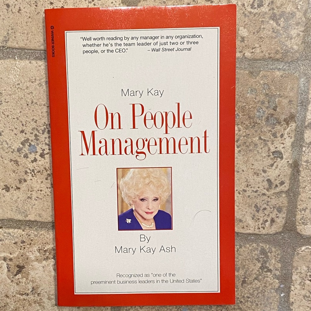 Mary Kay on People Management Paperback, new condition, Warner Books